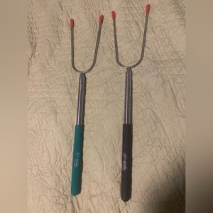 2 Telescoping 5 foot Hot dog / Marshmallows Rod cookers  NEW